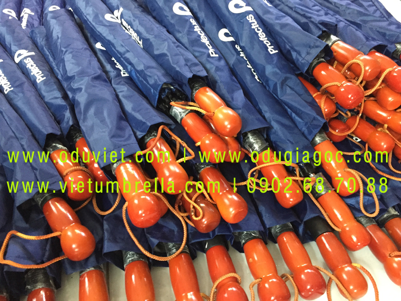 xưởng sản xuất ô dù cầm tay in logo quảng cáo